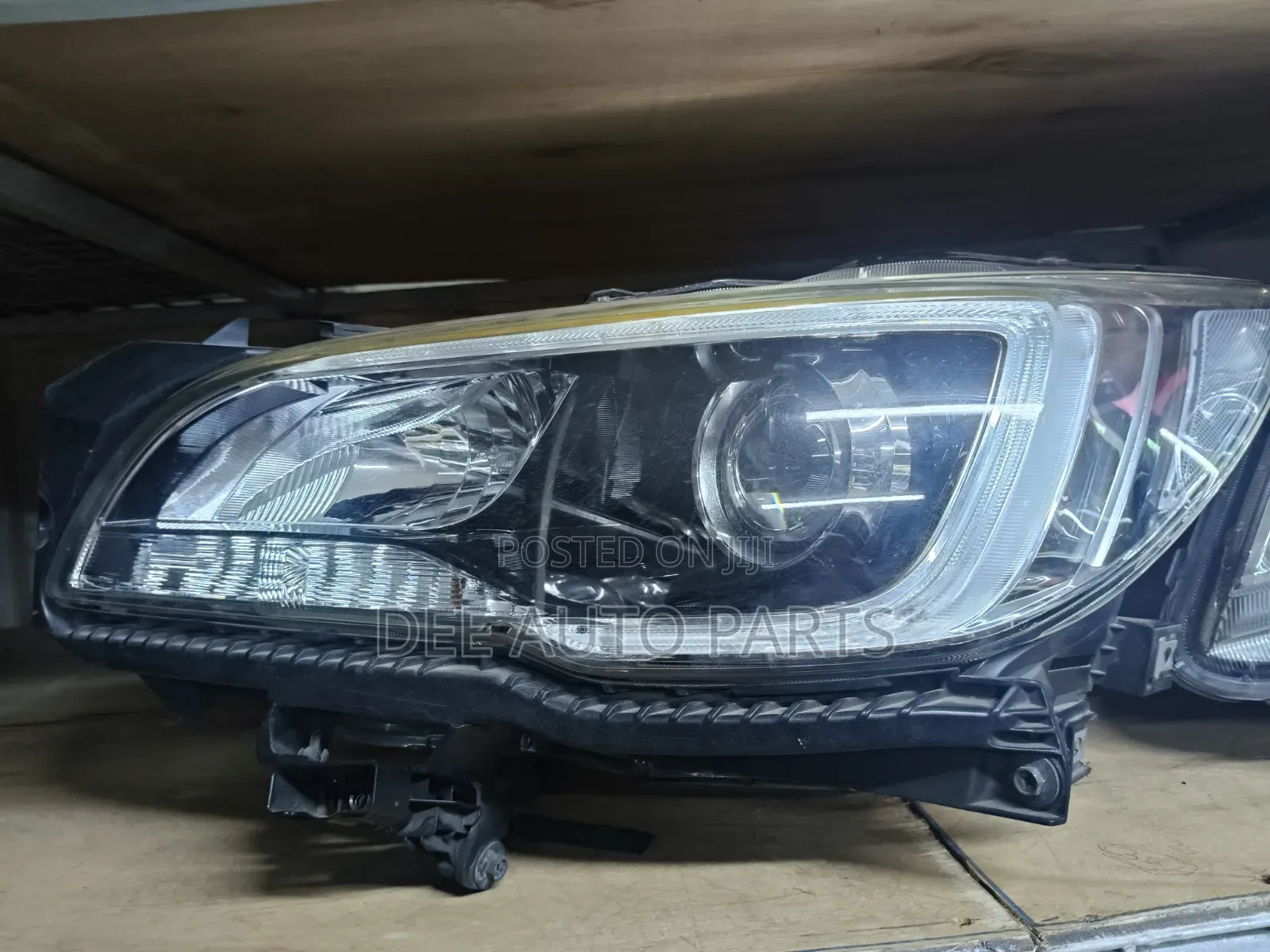 Subaru Outback BS9 Headlight