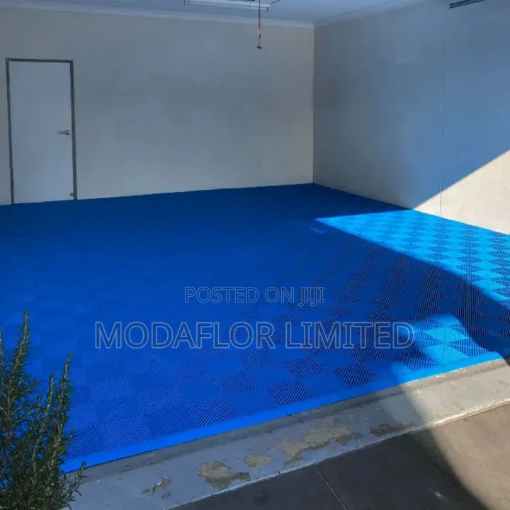 Protective Mat for Garage Floors – Tough PVC Quality