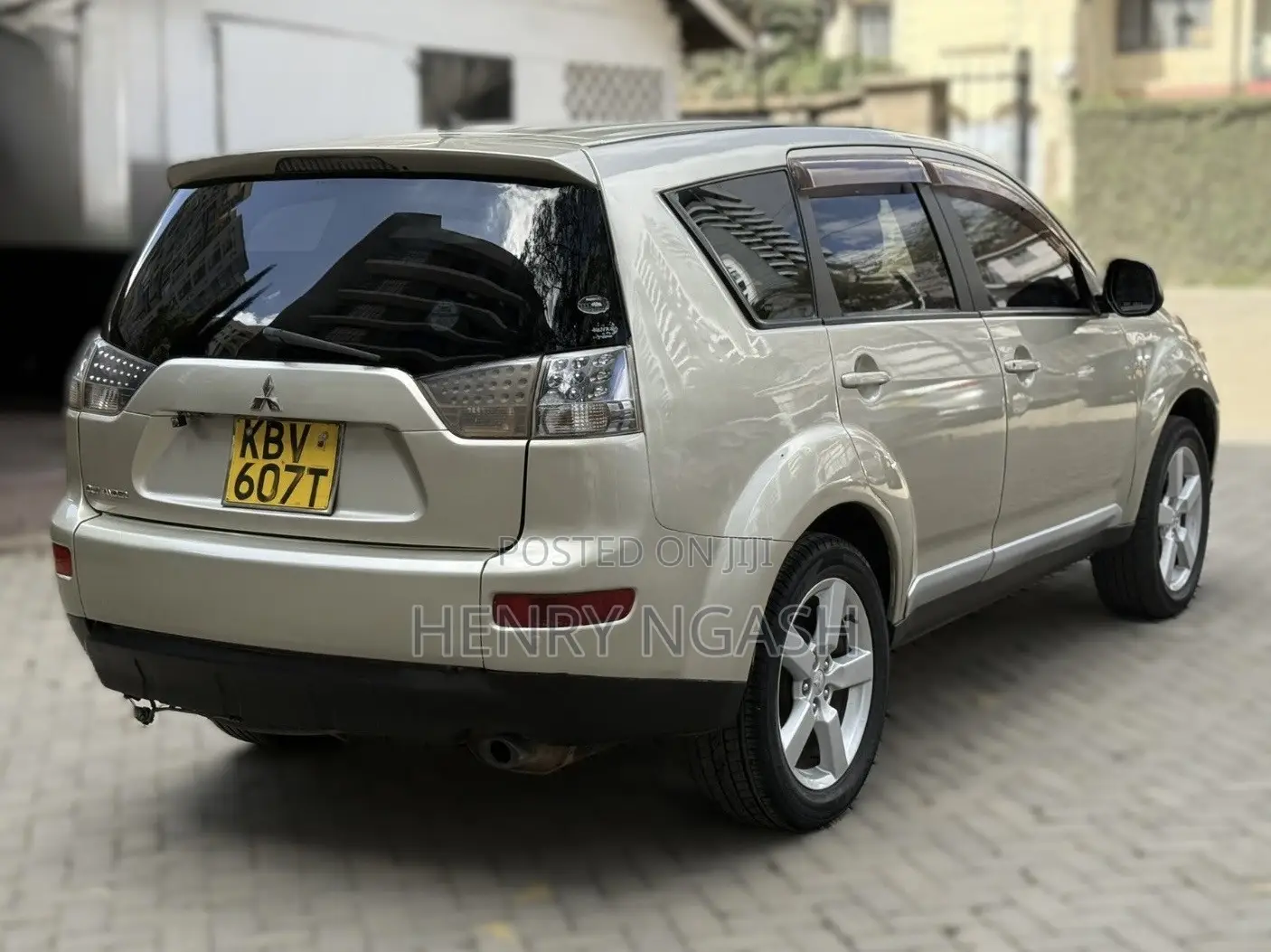 Mitsubishi Outlander 2006 Gold
