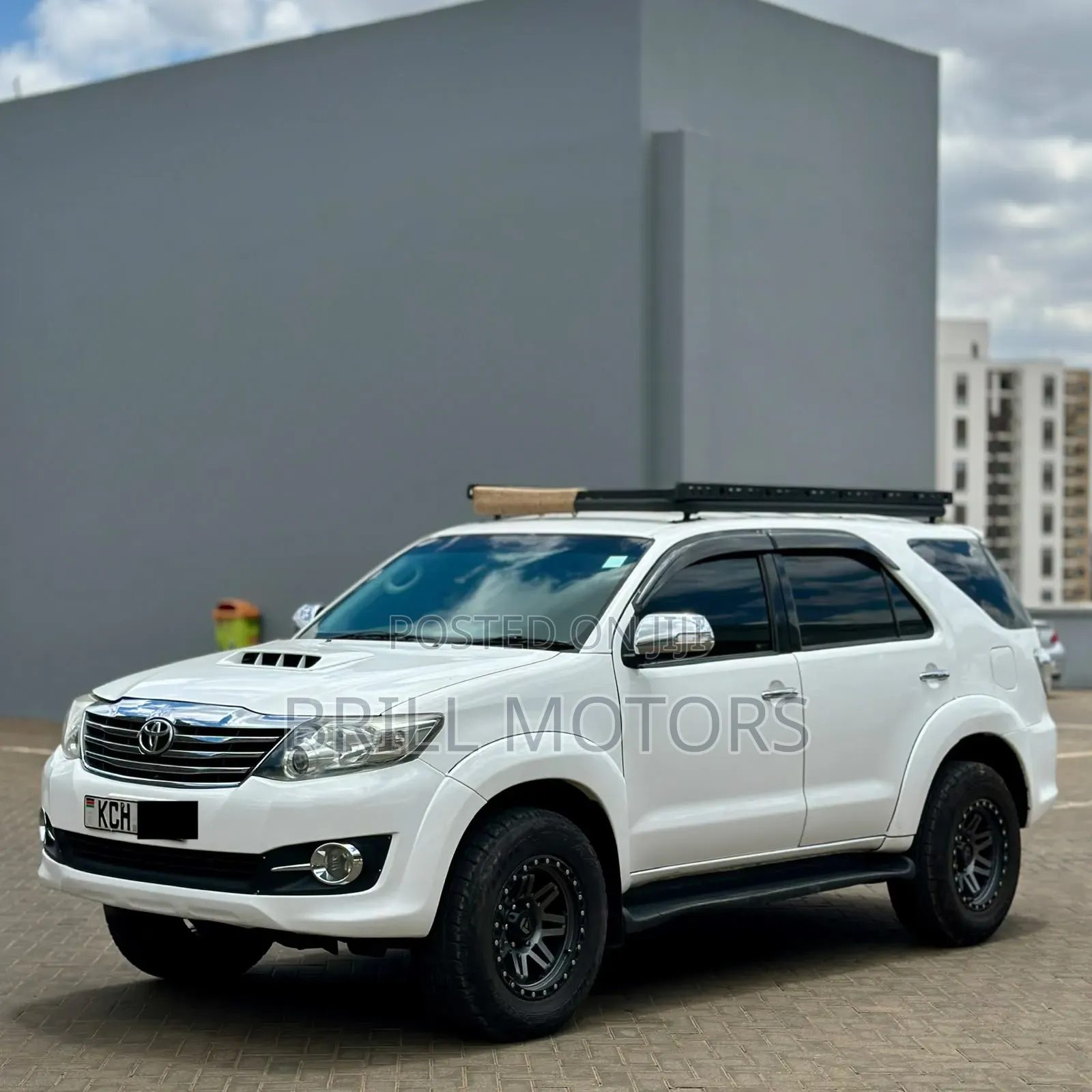 Toyota Fortuner 2015 White