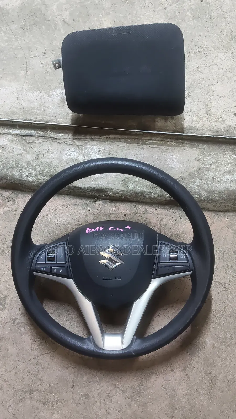 Suzuki Solio Dashboard Airbag and Steering Airbag.