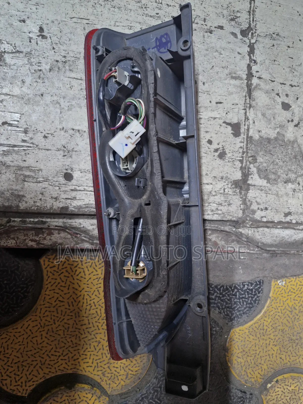 Toyota Hiace 7L Taillights