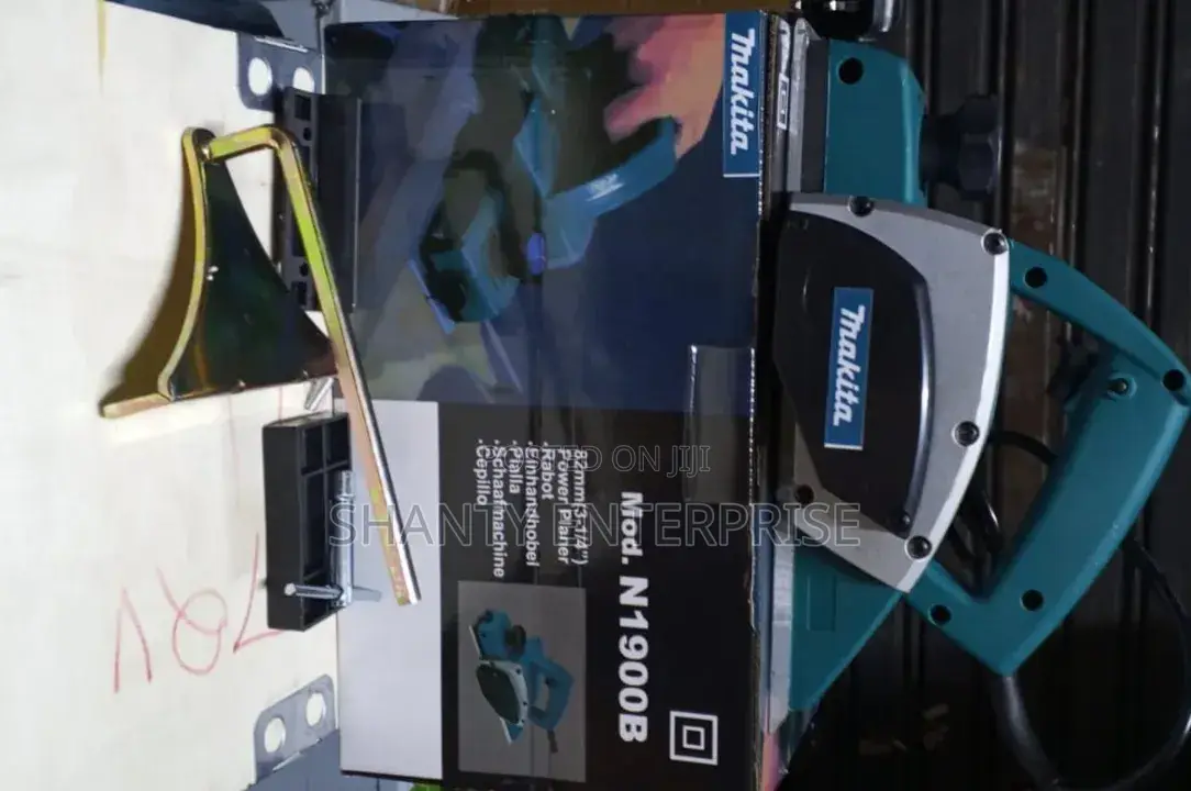 Electric Makita Planner
