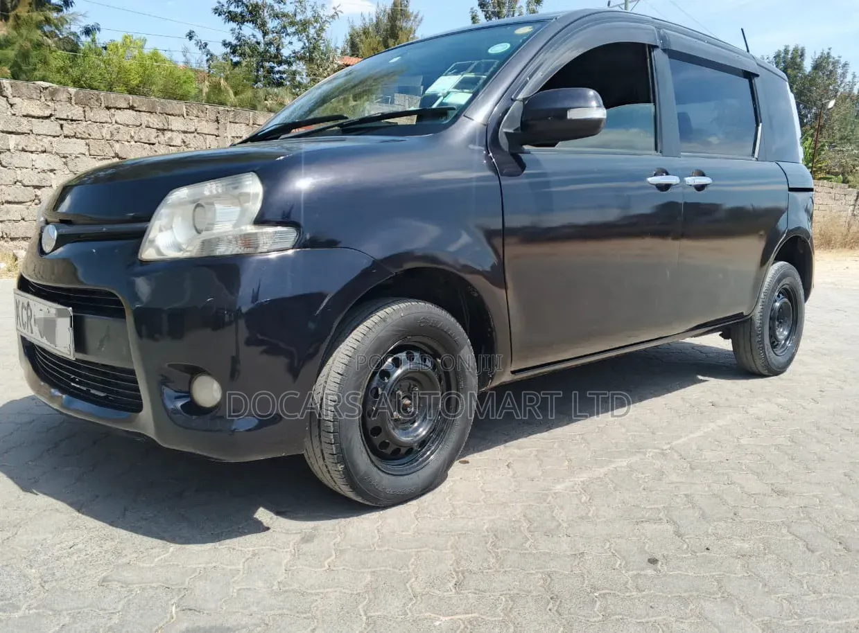 Toyota Sienta 1.5 AWD 2008 Black