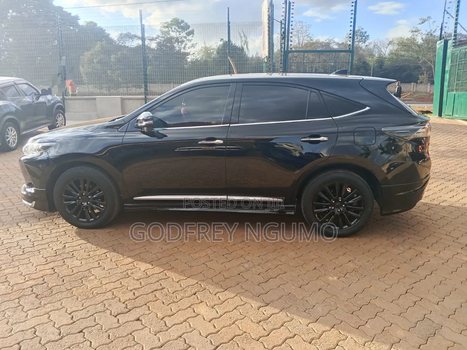 Toyota Harrier 2015 Black