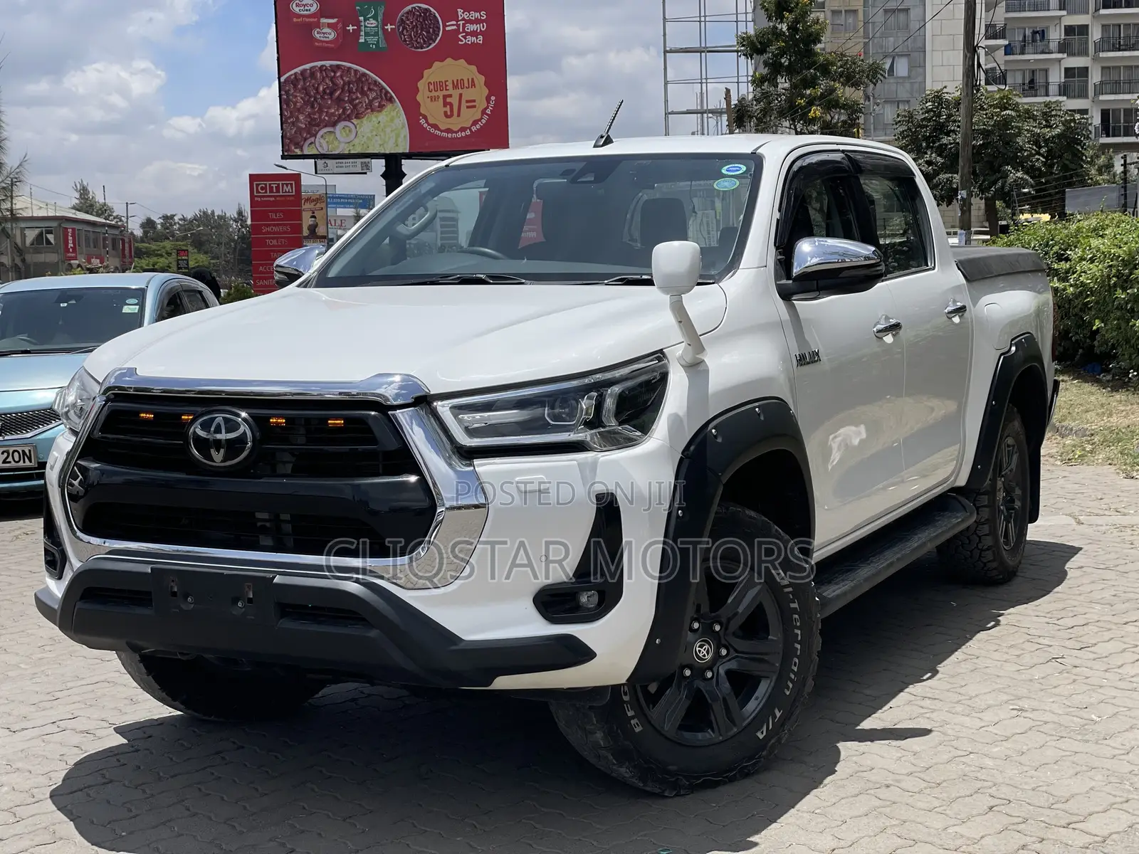 Toyota Hilux 2.4 Diesel 2020 Black
