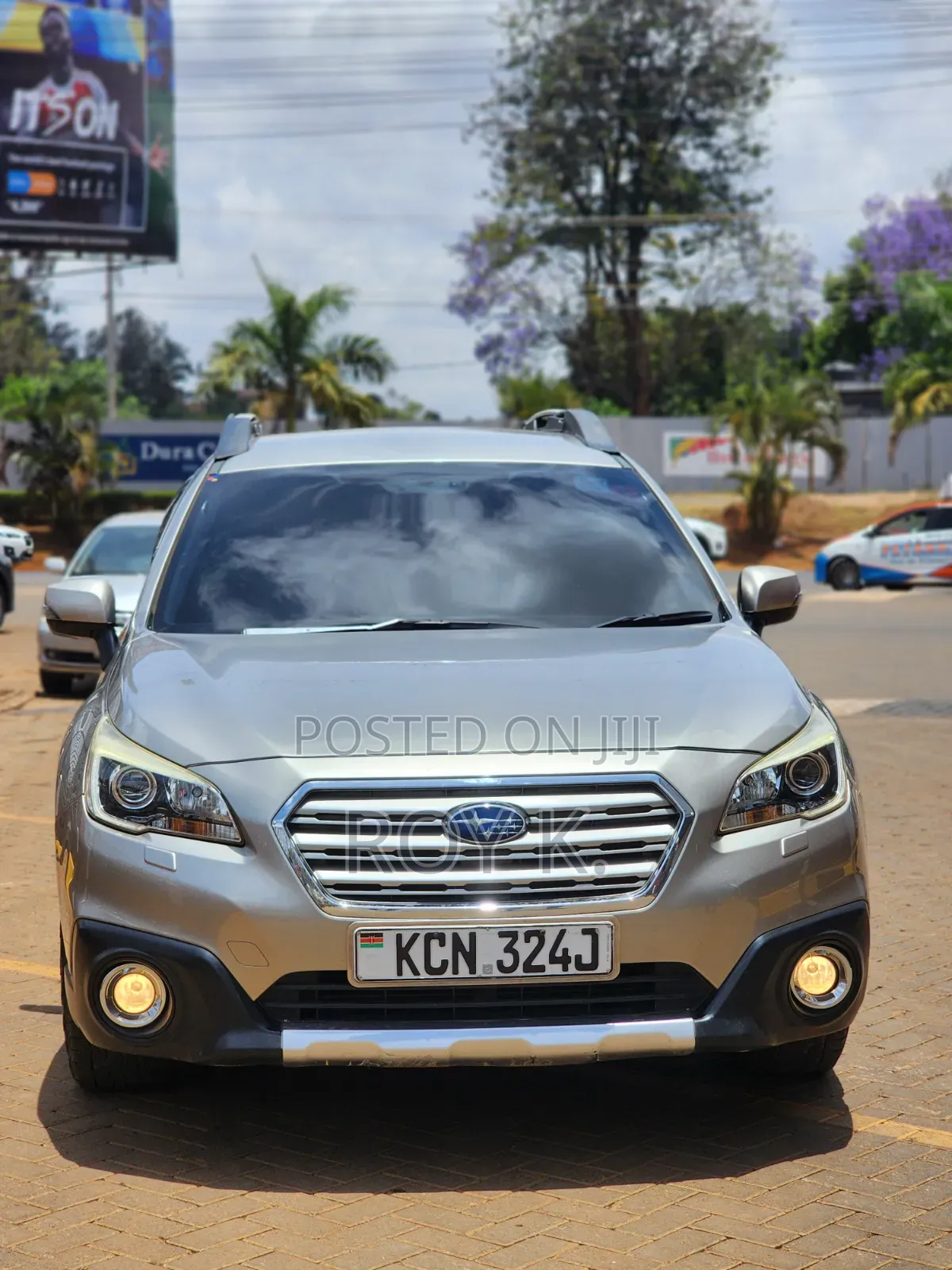 Subaru Outback 2.5i 4dr Wagon AWD (2.5L 4cyl CVT) 2015 Gold