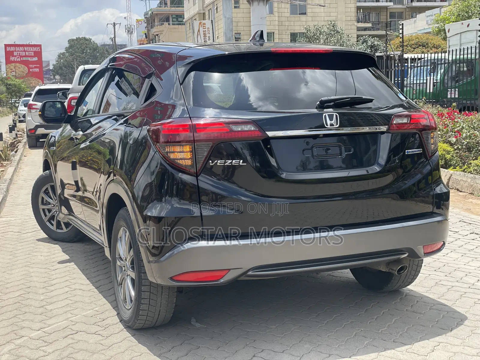 Honda Vezel 1.5 Hybrid 2WD 2019 Black