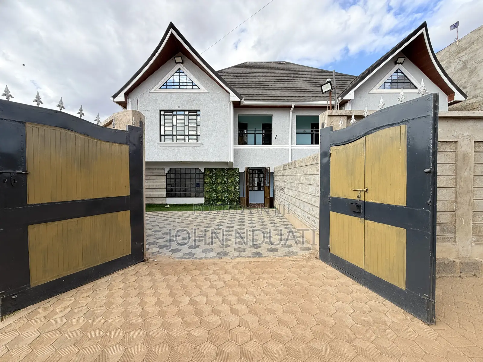 4bdrm Mansion in Kamakis for rent