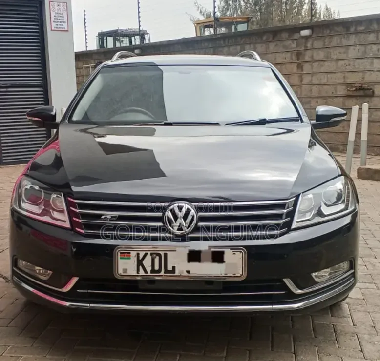 Volkswagen Passat 2015 Black