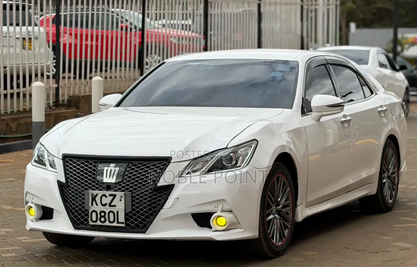 Toyota Crown 2013 White