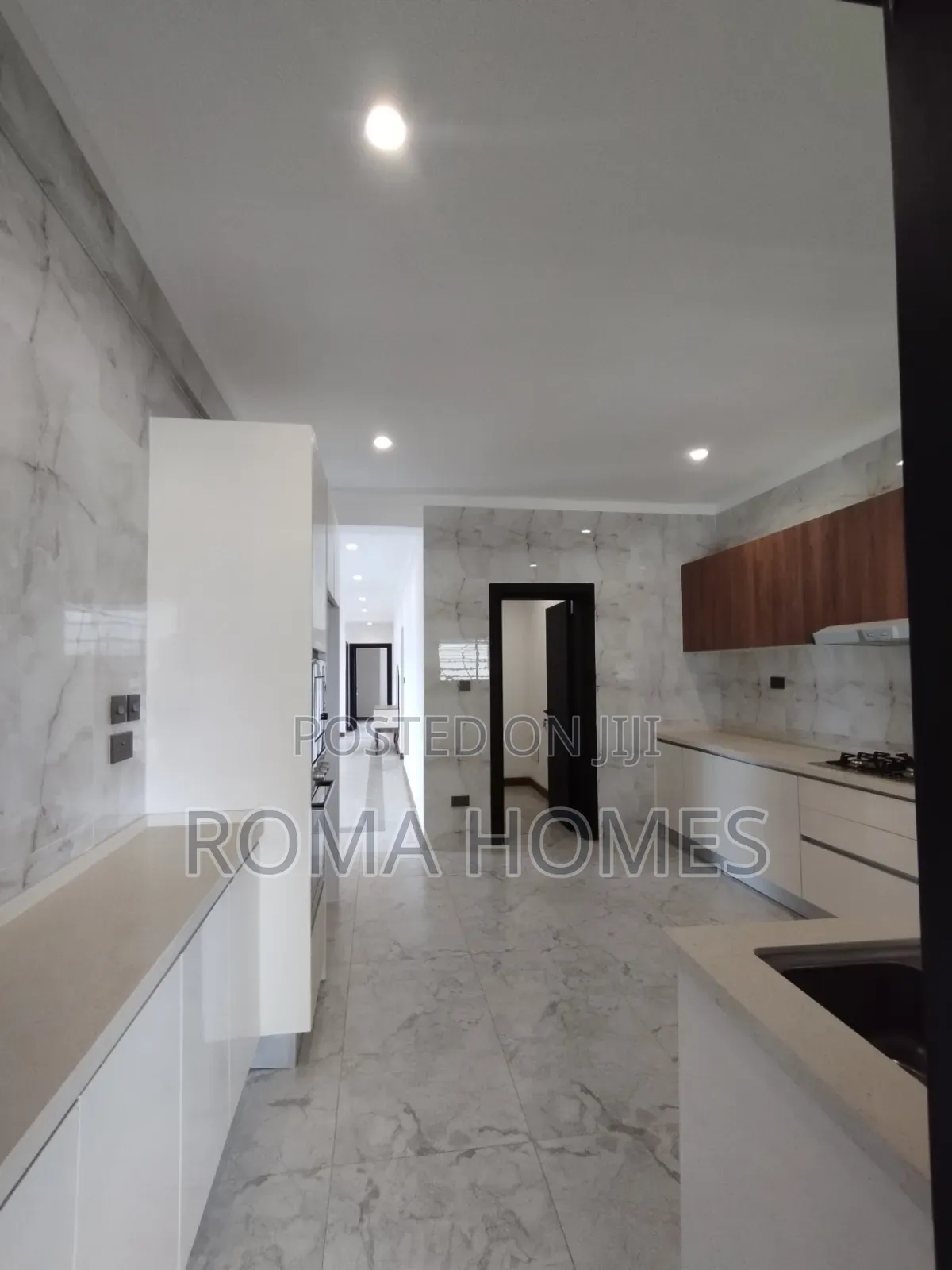 3bdrm Apartment in Kileleshwa, Nairobi Central for rent