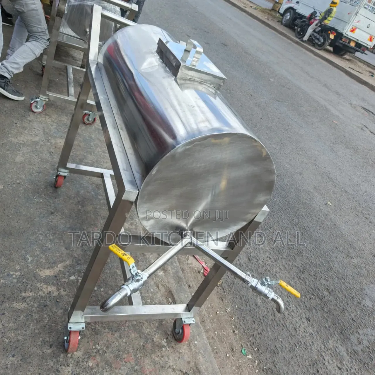 Stainless Steel Tea Urn