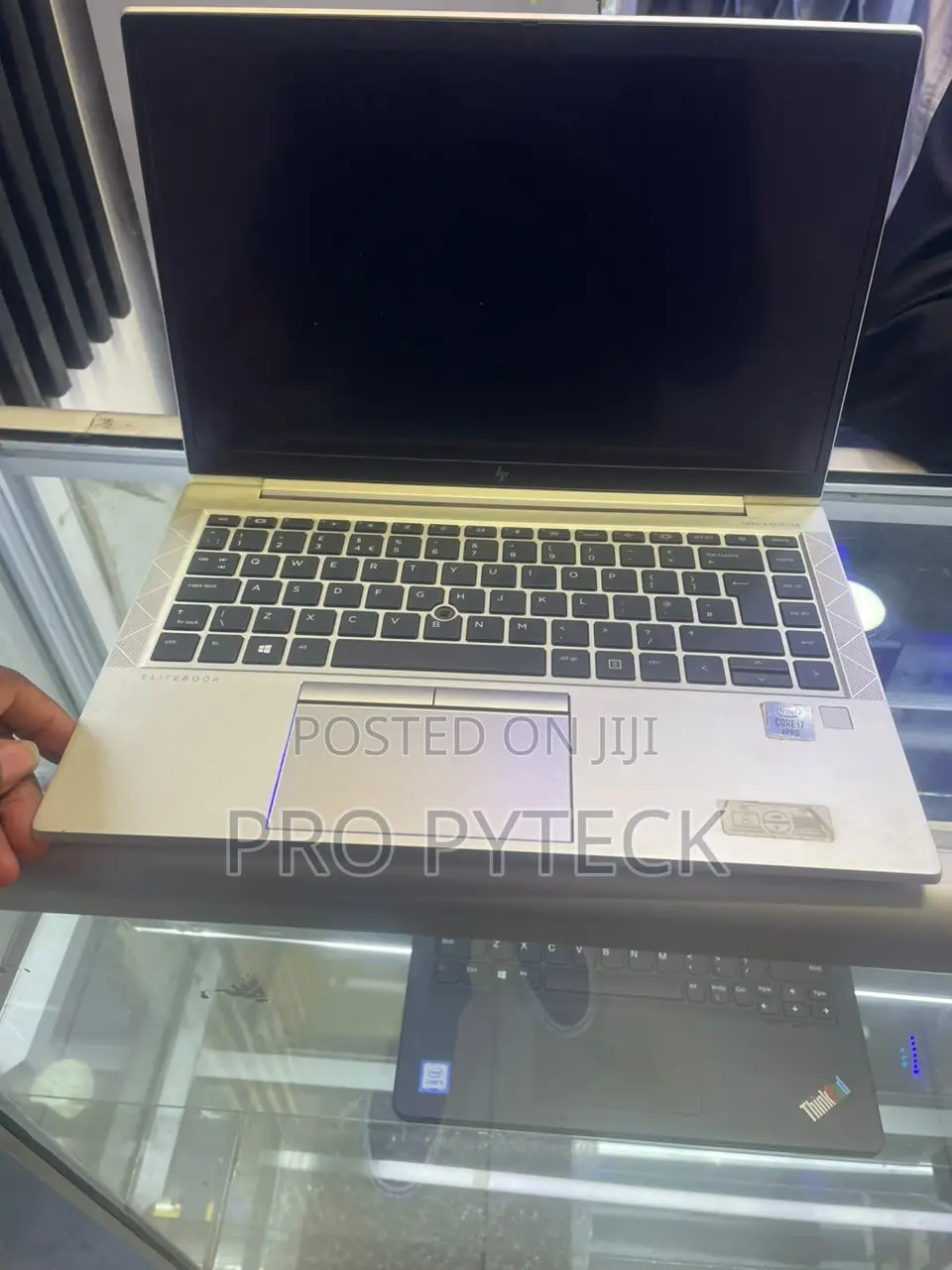 Laptop HP EliteBook 830 G8 16GB Intel Core i7 SSD 512GB