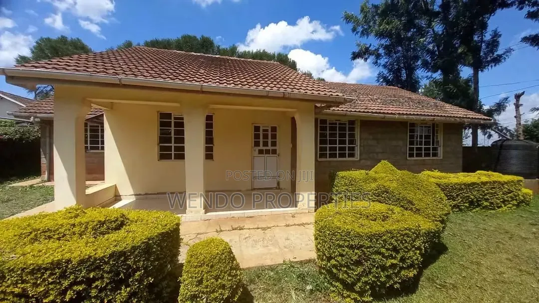 3bdrm Bungalow in Ngong CBD for rent