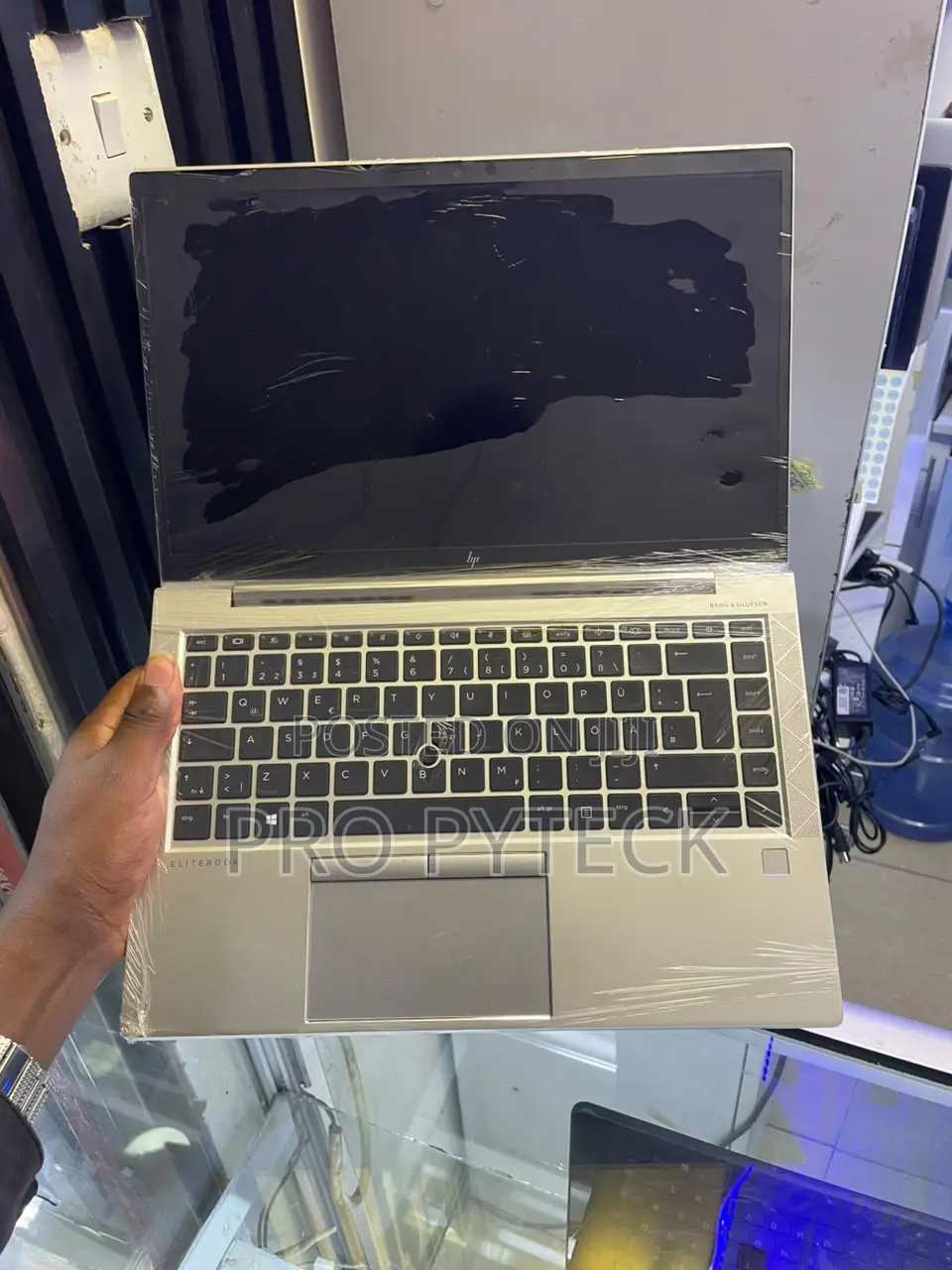 Laptop HP EliteBook 830 G7 16GB Intel Core i5 SSD 512GB