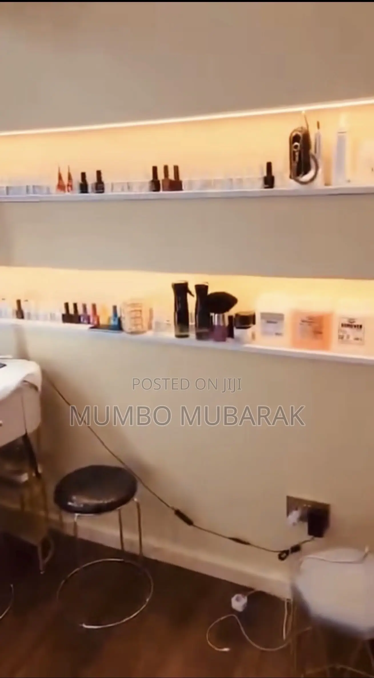 Nail Shop Parlor