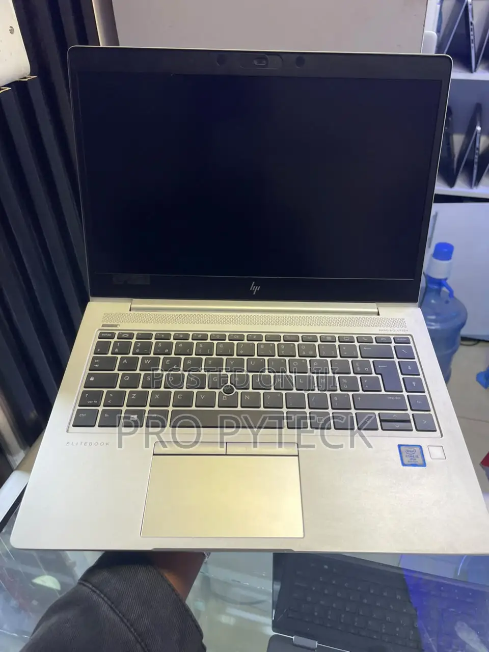 Laptop HP EliteBook 845 G8 8GB AMD Ryzen 7 SSD 256GB