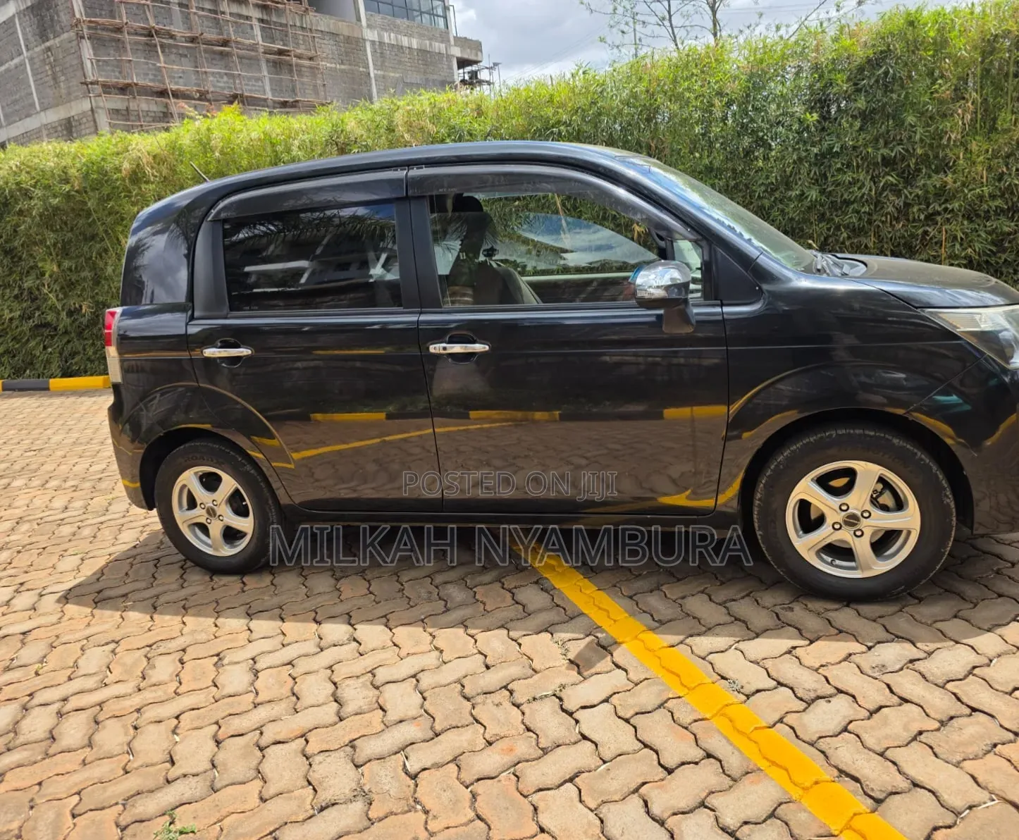Toyota Spade 2014 Black