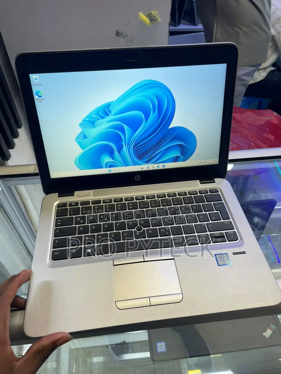 Laptop HP EliteBook 830 G6 8GB Intel Core i5 SSD 256GB