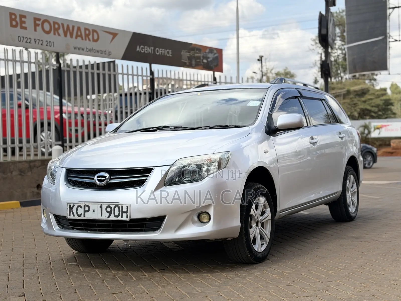 Toyota Corolla Fielder 2010 Silver