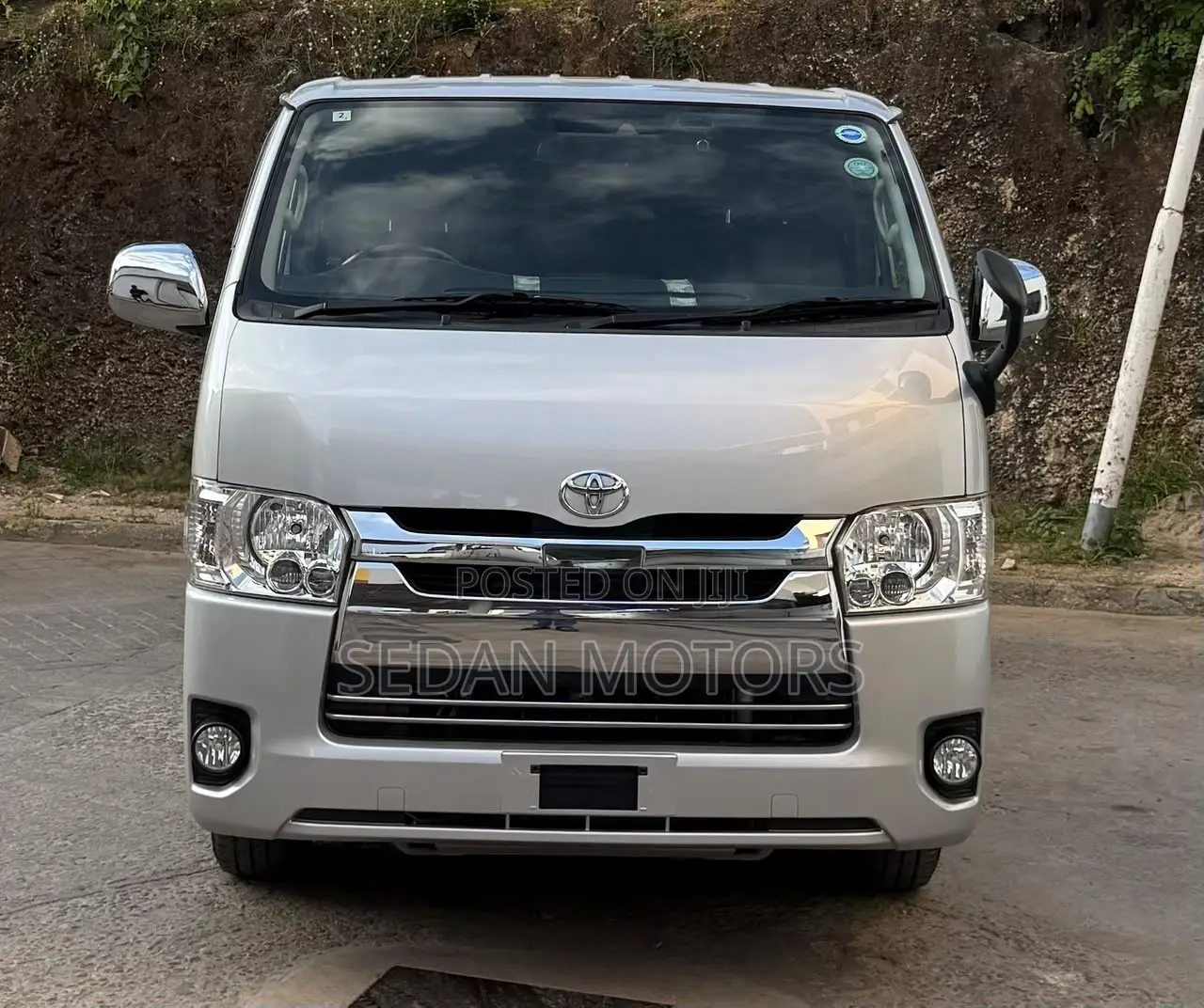 Toyota HiAce 2020 Grey