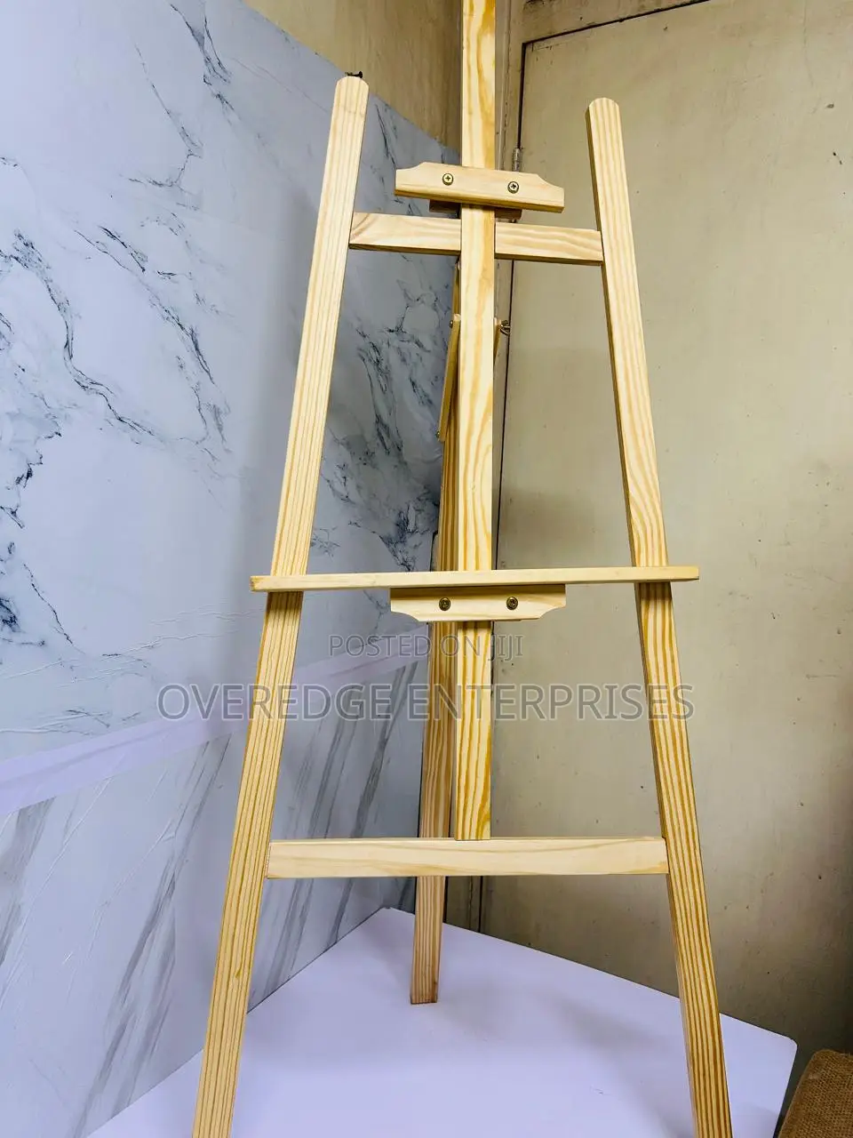 Painting Wooden Stand 1.5m