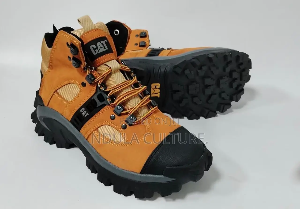 Caterpillar Rugged Highcut