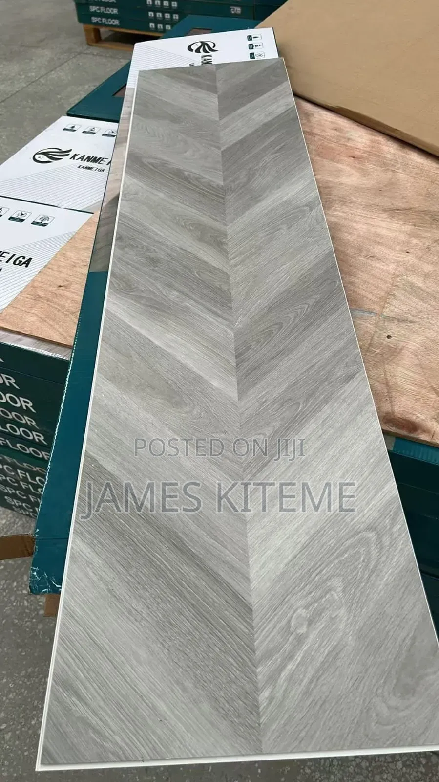 Quality SPC Flooring Tiles 886