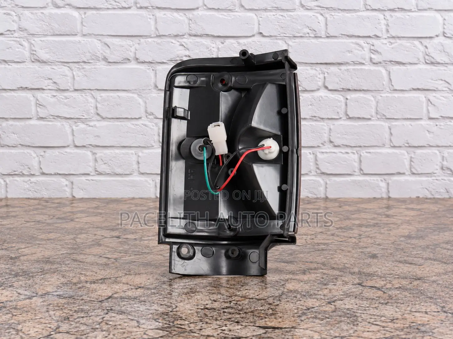 Corner Lamp / Light Toyota Hilux Yn55 65 1984/1987 Pickup Black