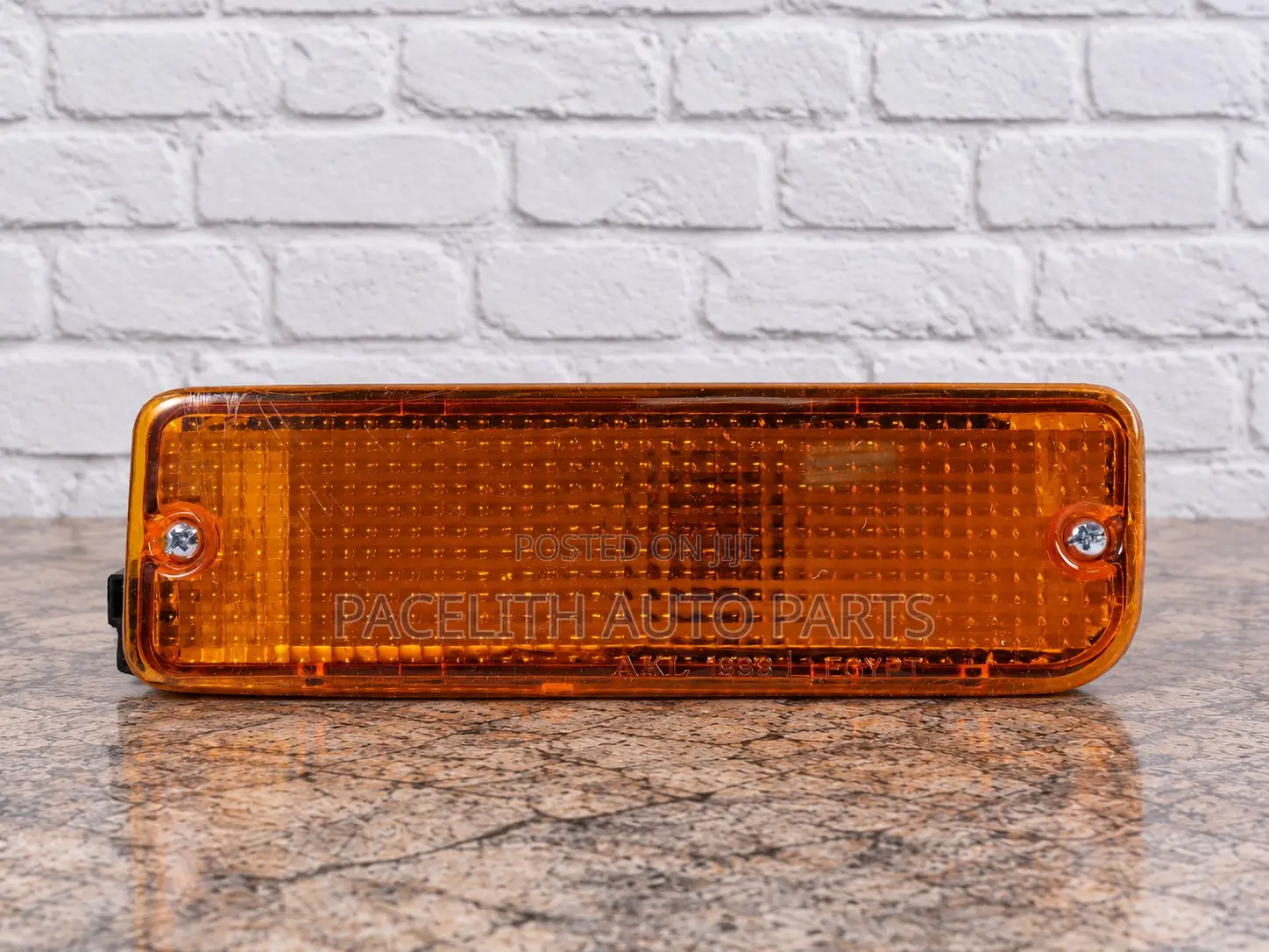 Front Bumper Lamp / Light Toyota Hilux Yn85 1989