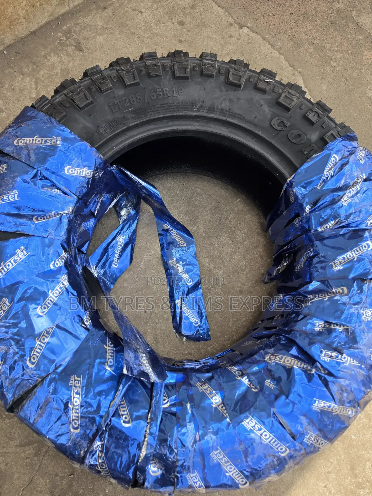 LT 285 /65 R18 Comforser (CF 3300)