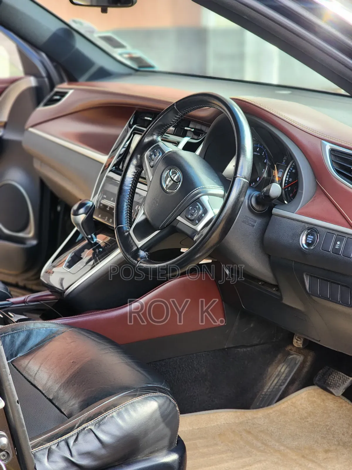 Toyota Harrier 2.0 2014 Black