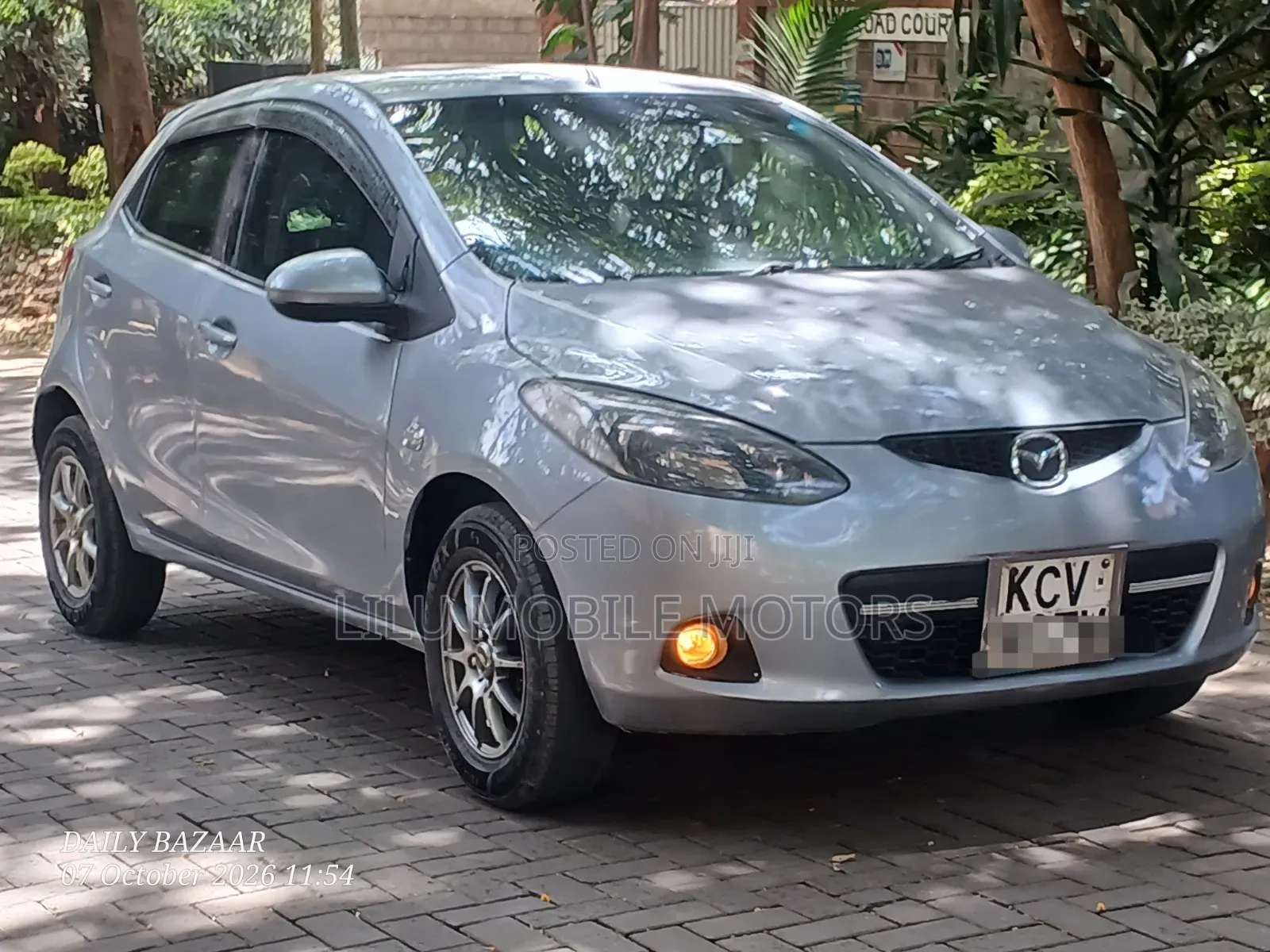 Mazda Demio 2012 Gray