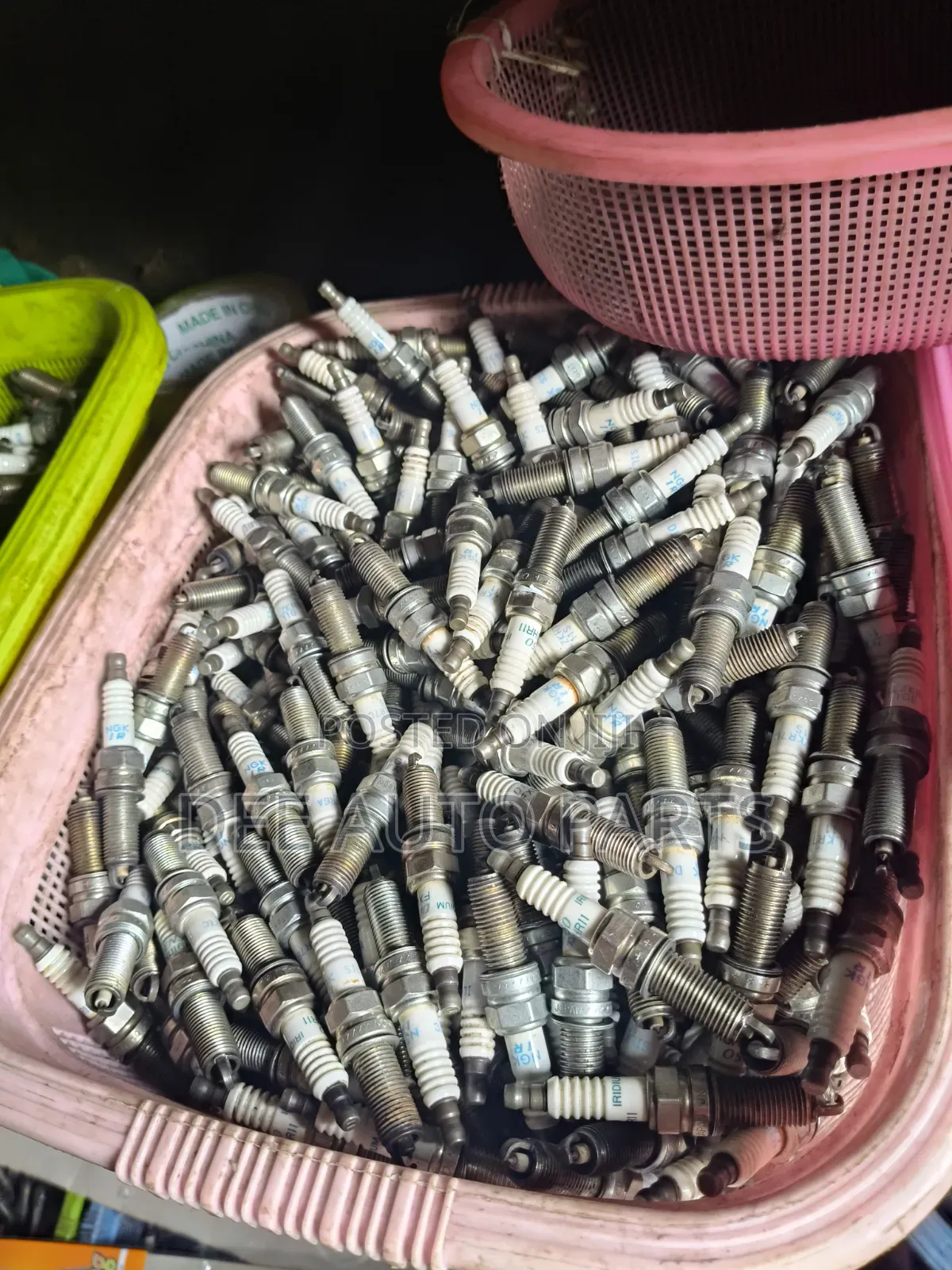 Car Sparkplugs Set