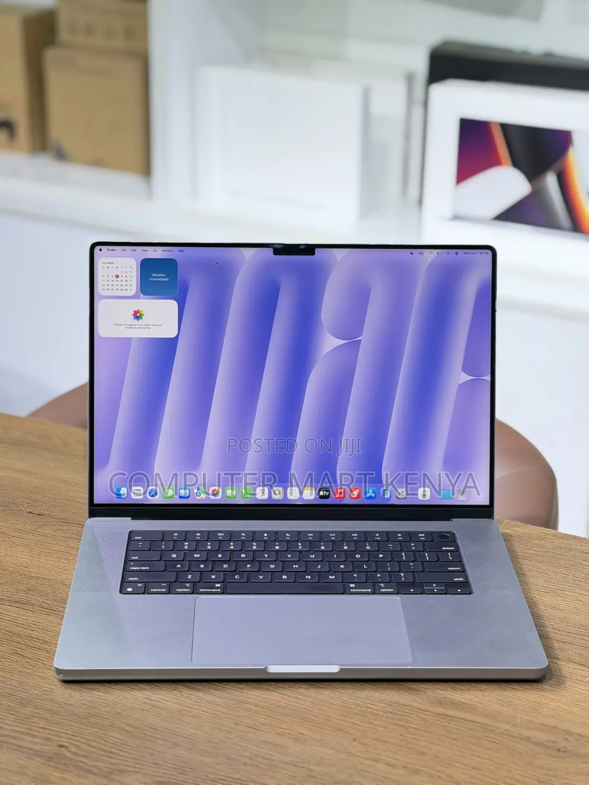 New Laptop Apple MacBook Pro 2021 M1 32GB Apple M1 Pro SSD 1T