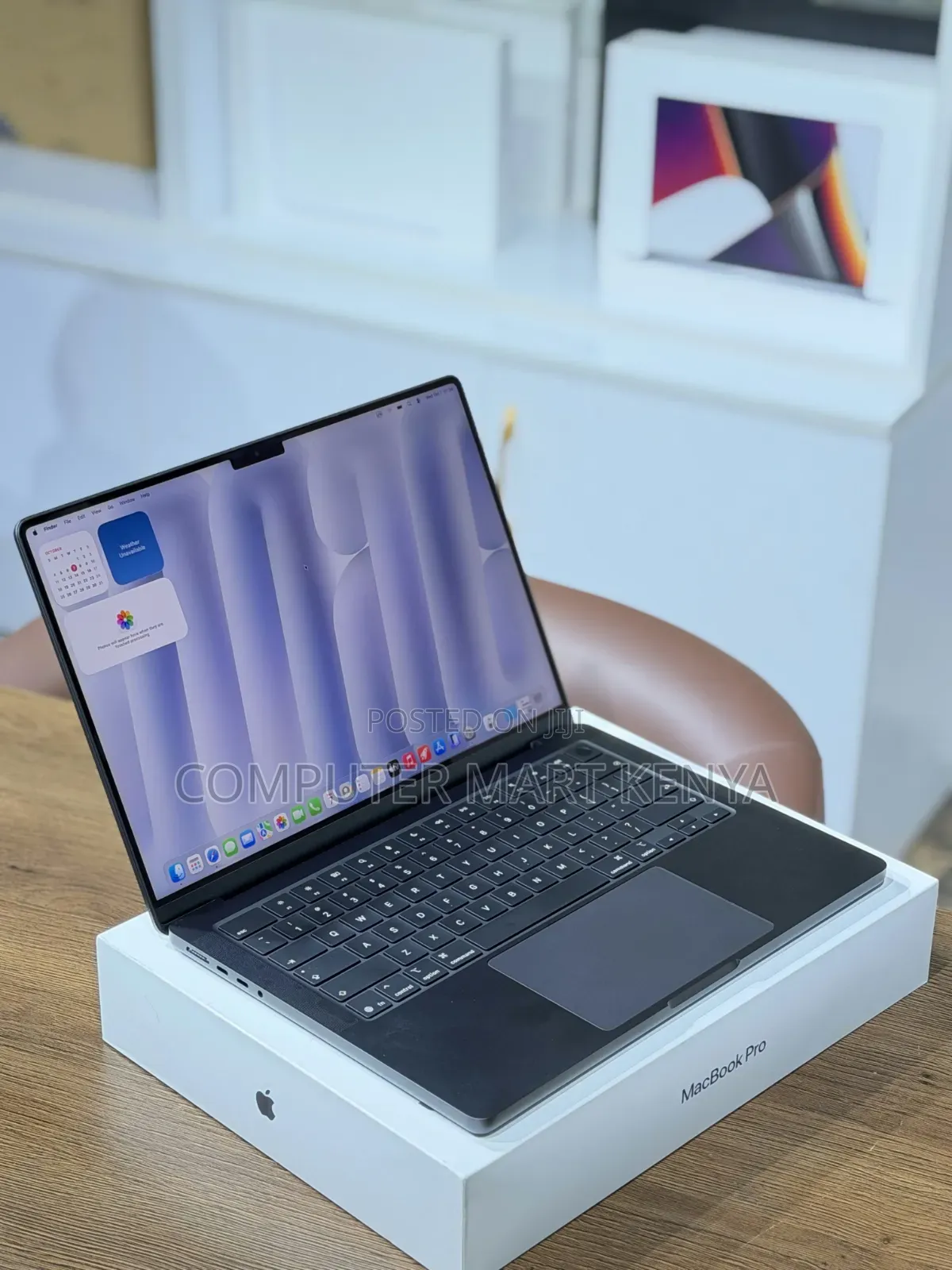New Laptop Apple MacBook Pro 2021 M1 32GB Apple M1 Pro SSD 1T