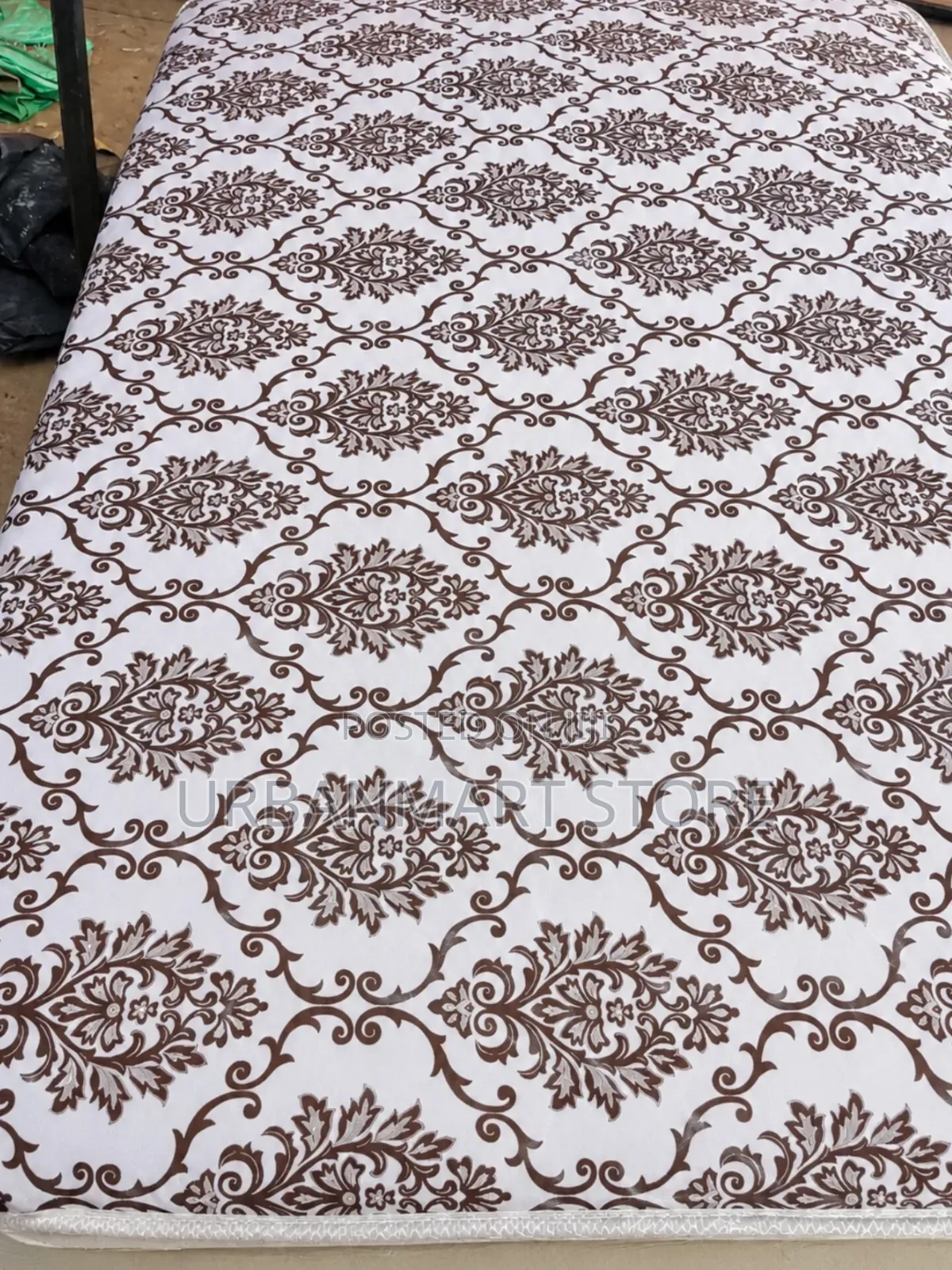 Brand New Quilted Memory Foam Topper 4×6 Fitted Design