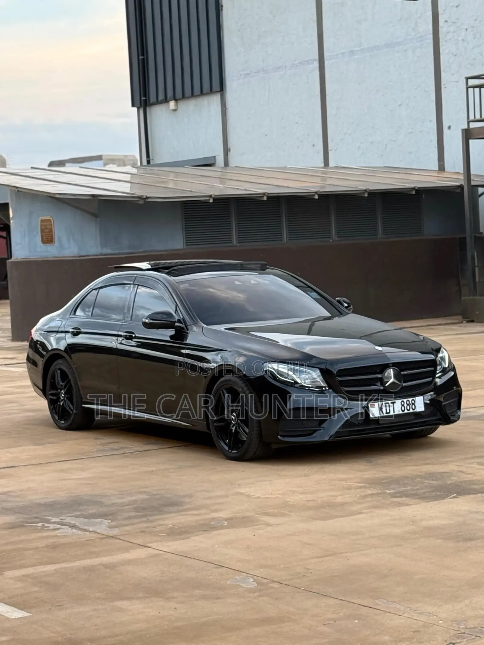 Mercedes-Benz E200 2017 Black