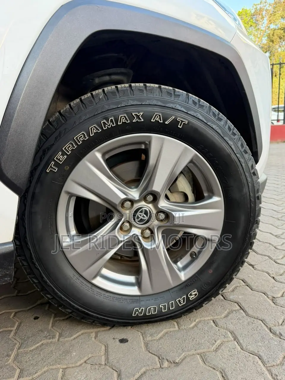 Toyota RAV4 2019 White