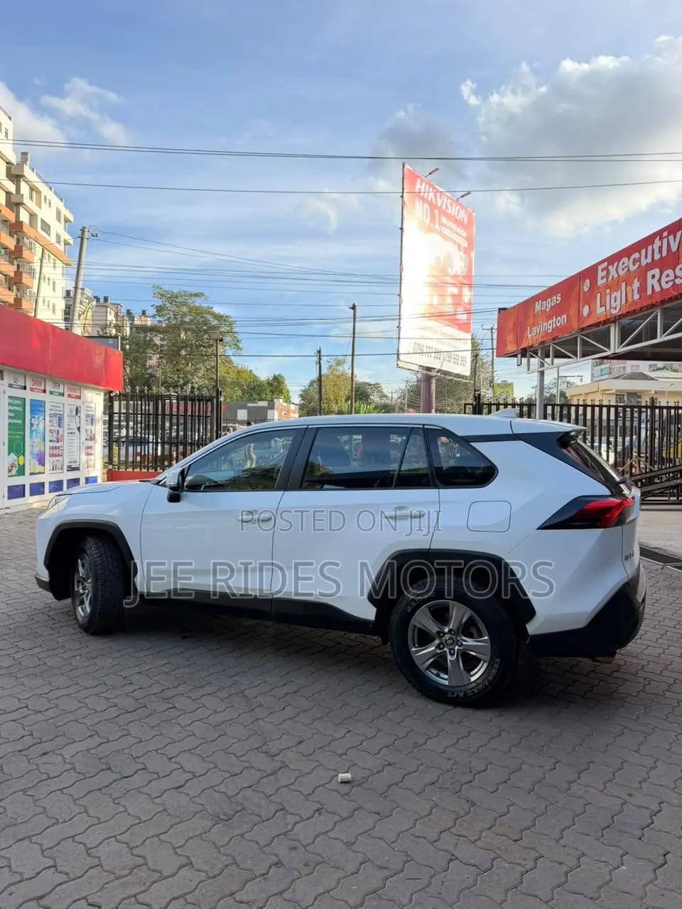 Toyota RAV4 2019 White