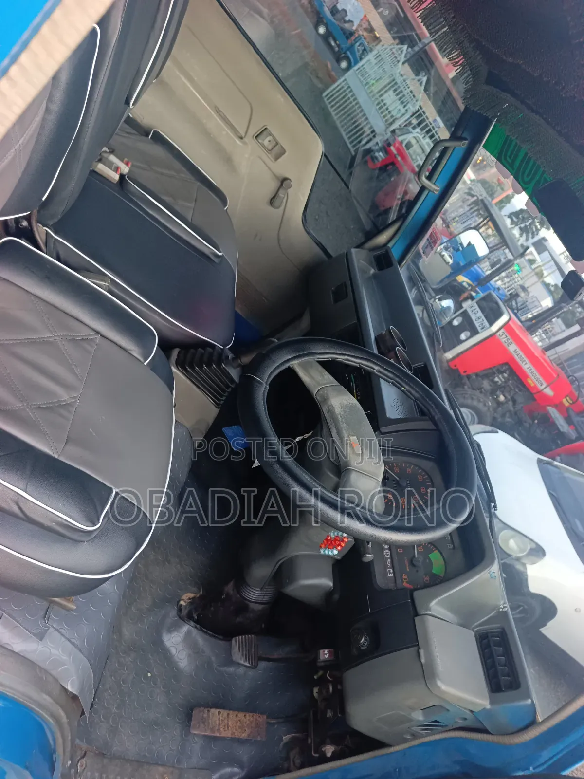 Mitsubishi Canter