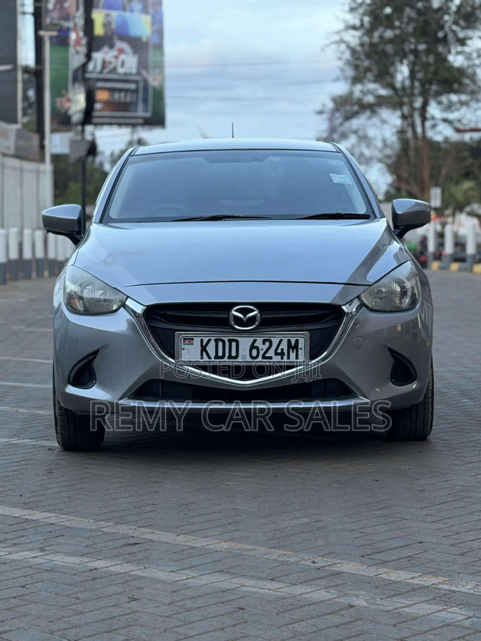 Mazda Demio 2015 Gray