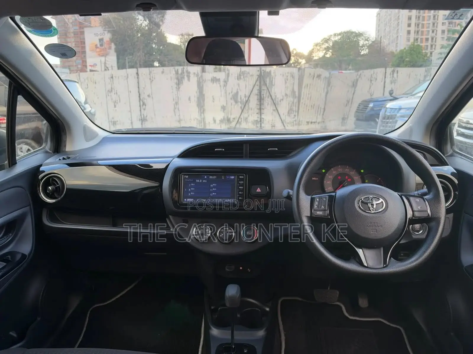 Toyota Vitz 1.0 FWD 5dr 2019 Black