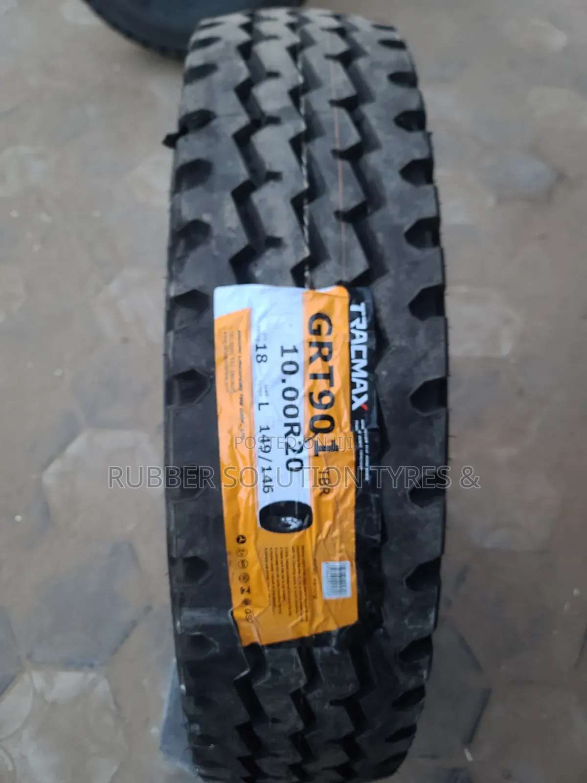 10.00 R20 Tracmax Tyres GRT 901 All-Position