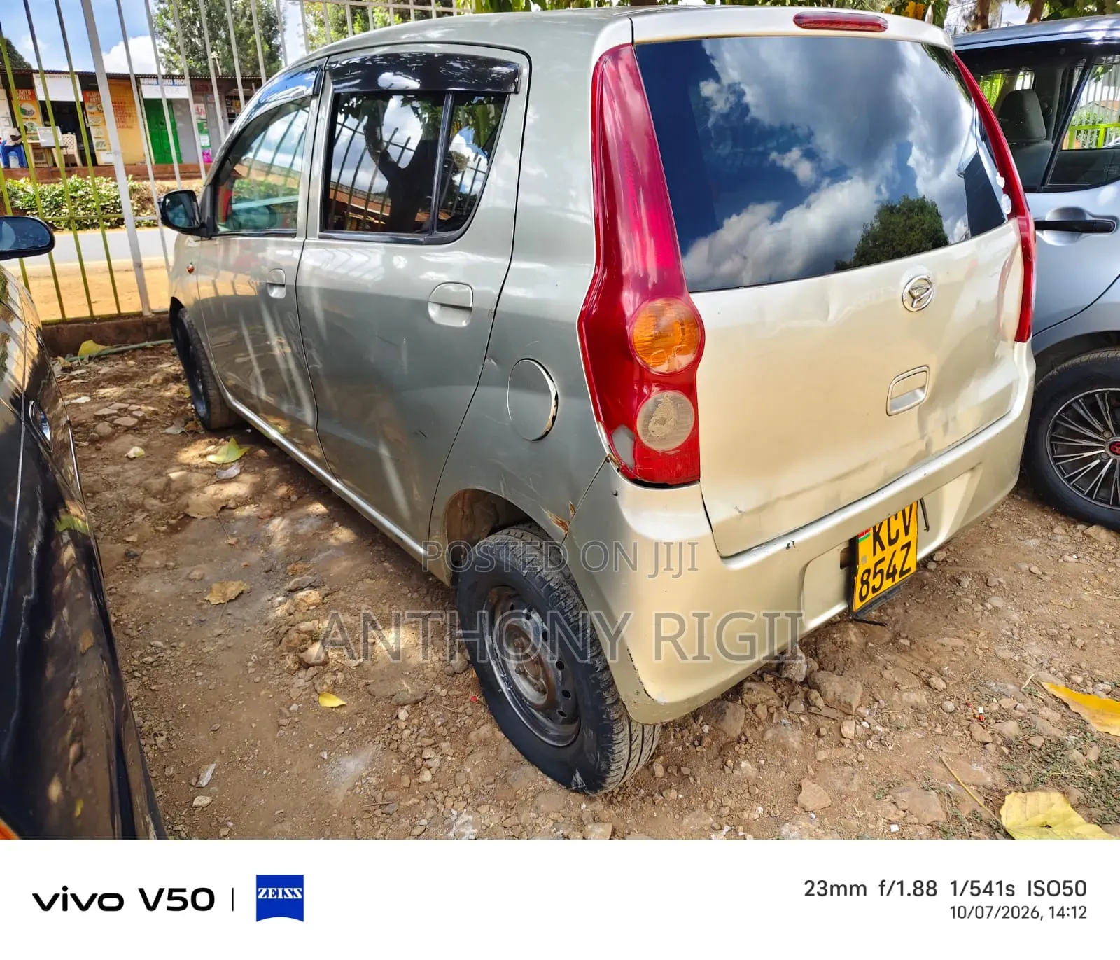Daihatsu Mira 2012 Gold
