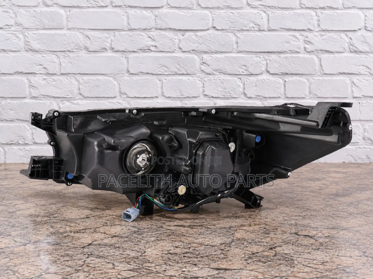 Head Lamp / Light Toyota Hilux Revo Rocco With LED 2015/2016/2017/2018