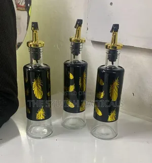 *Oil and Vinegar Glass Dispenser Vinegar
