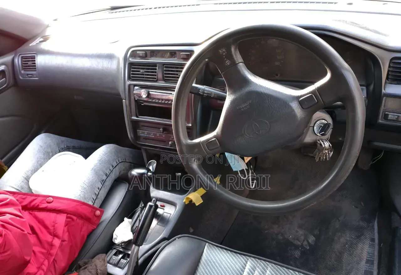 Toyota Caldina 1999 Gray
