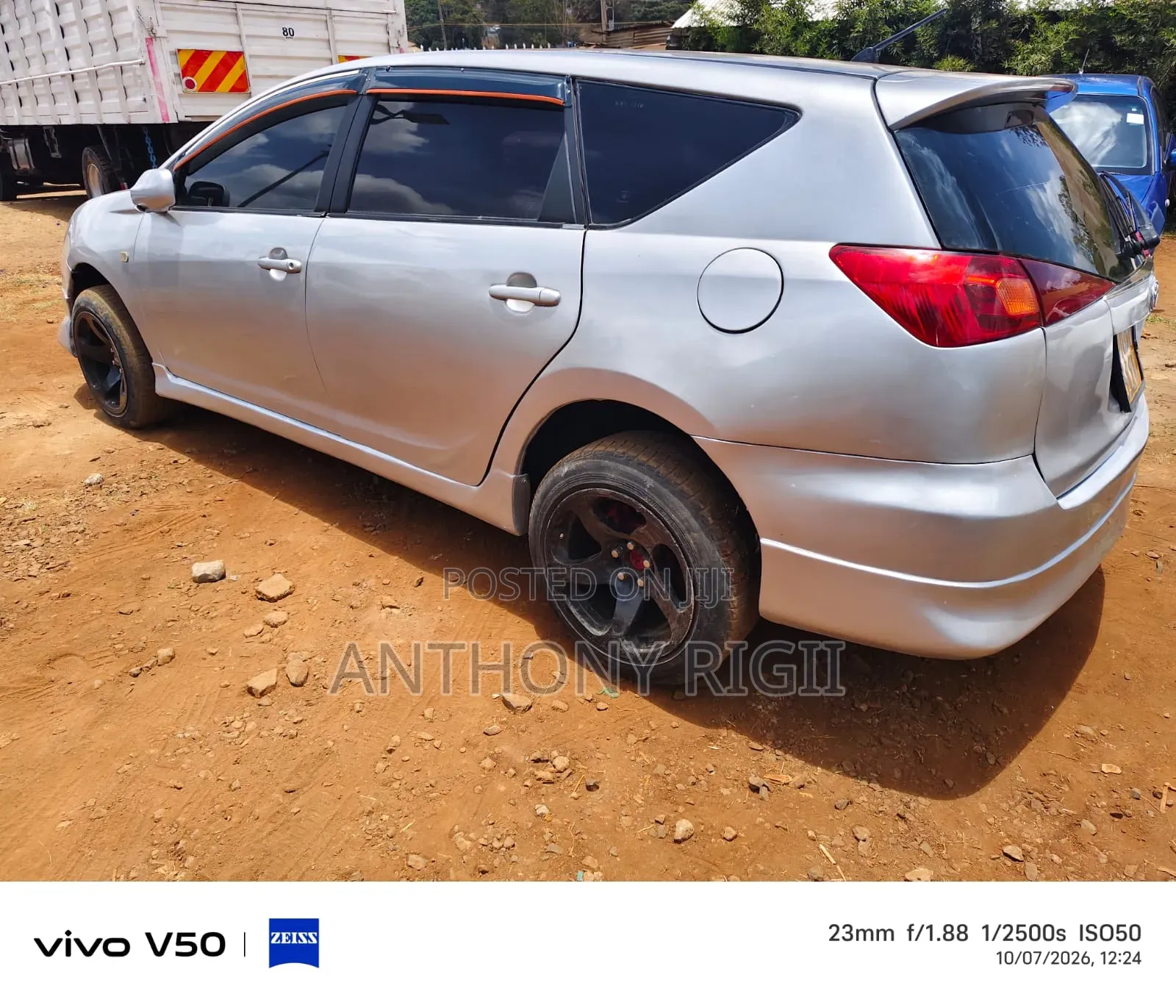 Toyota Caldina 2004 Silver